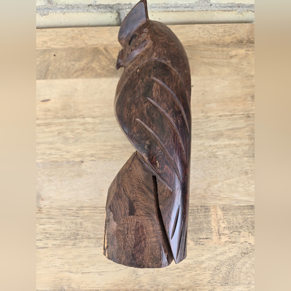 Wood Carved Owl Statue - Picture 6 of 8